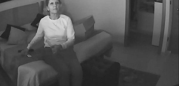  Watch what mom does at home when alone, hidden camera